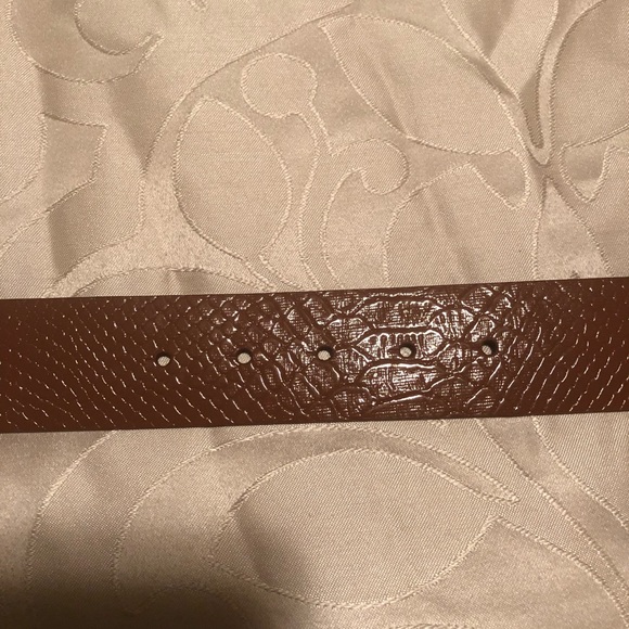 Micheal Kors Belt - Picture 4 of 5